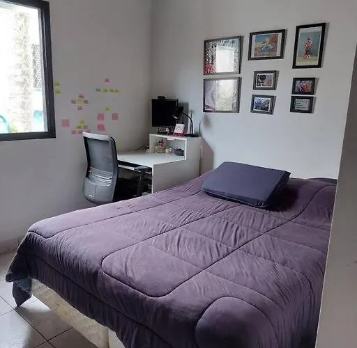 Vila agradável! Casa toda! Perfeito para famílias