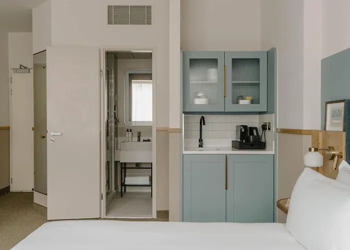 Club Quarters Hotel St Paul'S, London