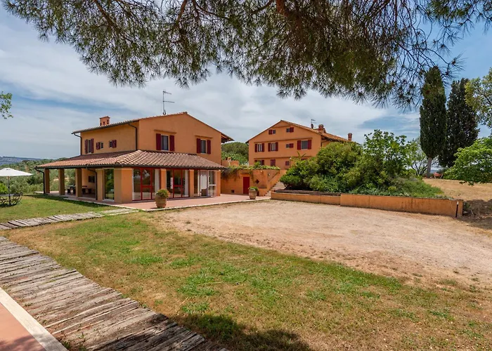 La villa: Tenuta Agricola Fraschiera