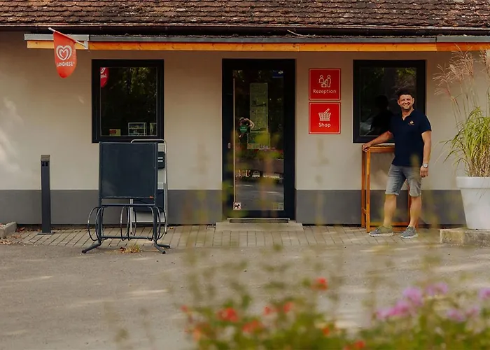 Hotel: AZUR Waldcamping Auwaldsee