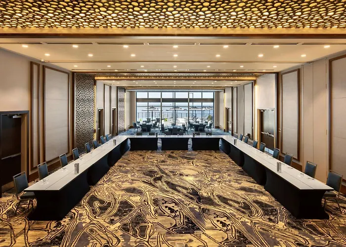 Boutique hotel only: The Current Hotel, Autograph Collection