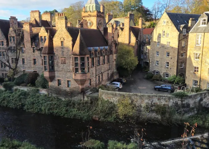 Location de vacances: Dean Village Cottage