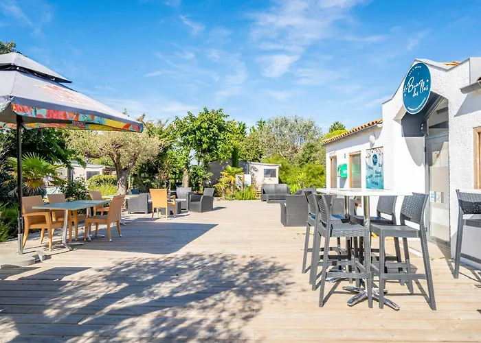 Camping A La Corniche La Rochelle Angoulins