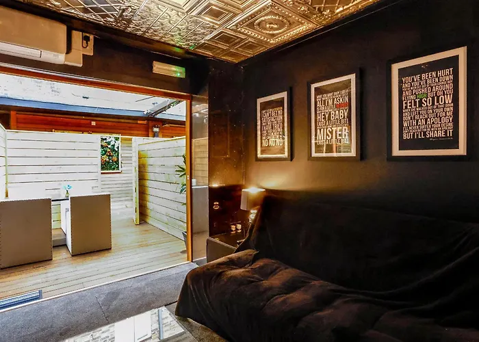 Sea Lounge Accomodation