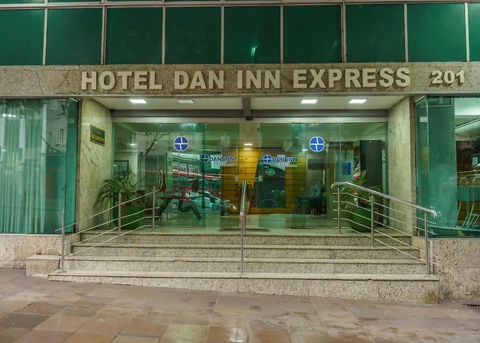 Dan Inn Express Porto Alegre - by Nacional Inn - Próximo ao Complexo Hospitalar Santa Casa