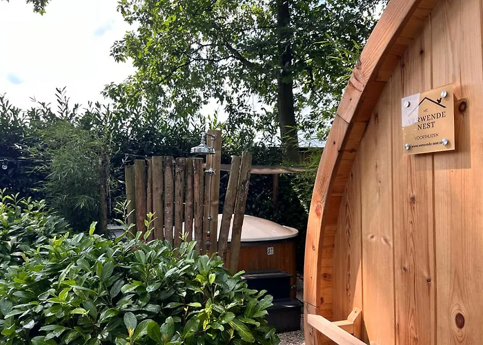 Boslodge Het Verwende Nest met privé Hottub