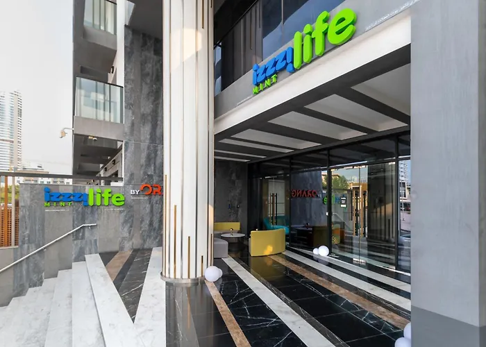 My Aparthotels Izzzi Life Mint