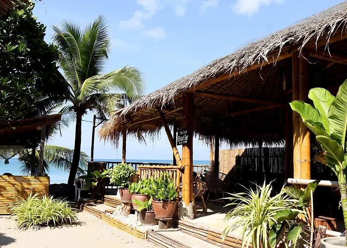 Family Hotel: The Lazy Lodge