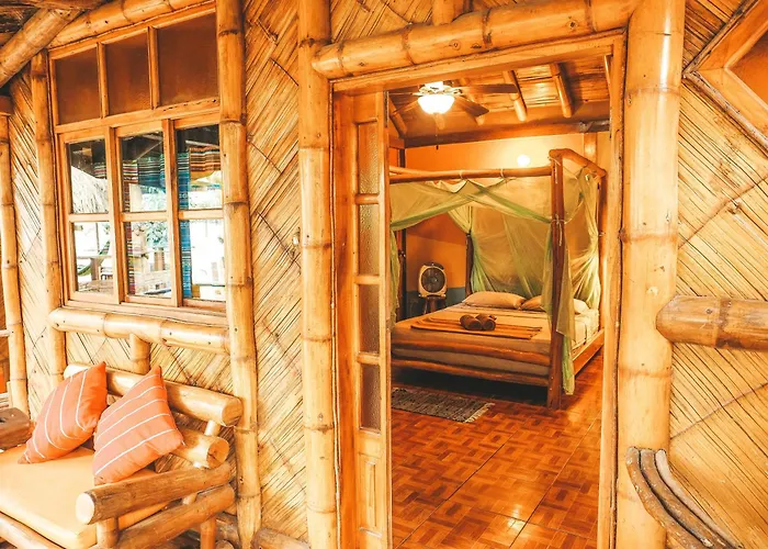 Luxury hotel only: Balsa Surf Camp