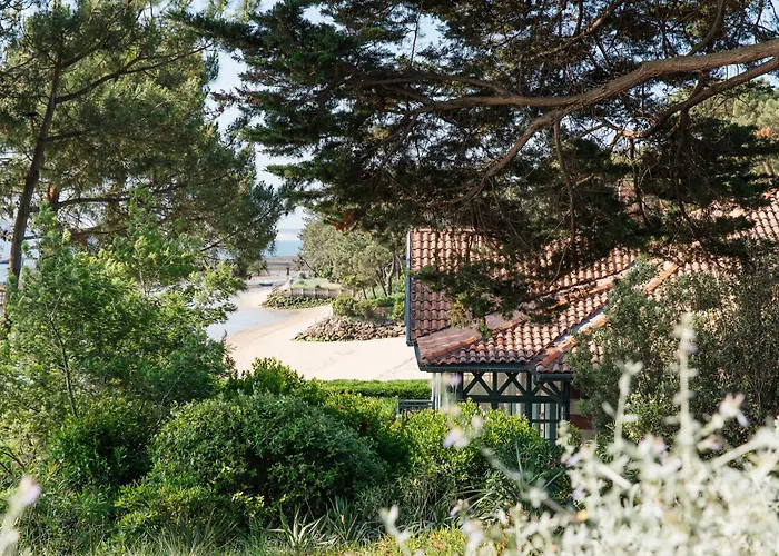 Villa Madeleine en 1ere ligne pour 13 personnes