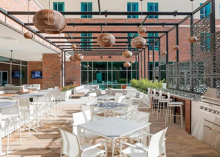 Springhill Suites By Marriott Downtown