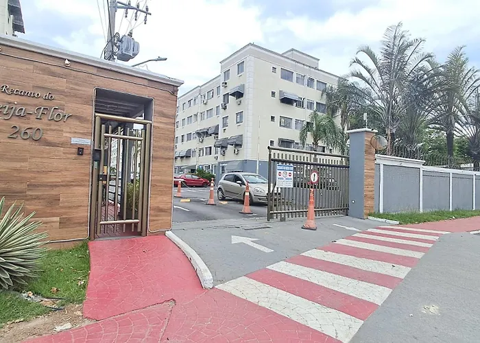 Alojamentos: Ape Unifa-Esslog Condominio Com Estacionamento