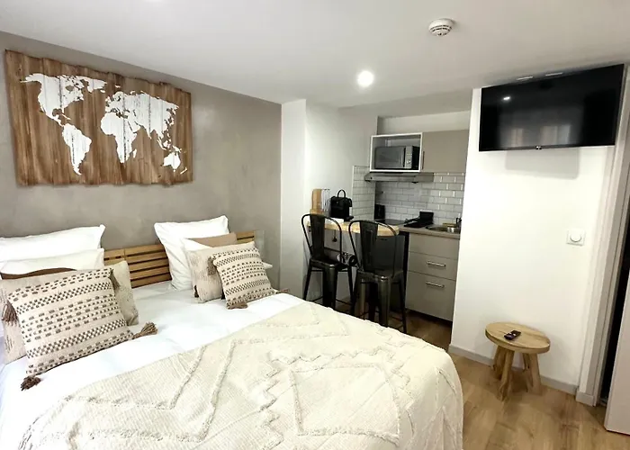 Hôtel pour familles: Hôtel Résidence A la Buttes aux Cailles