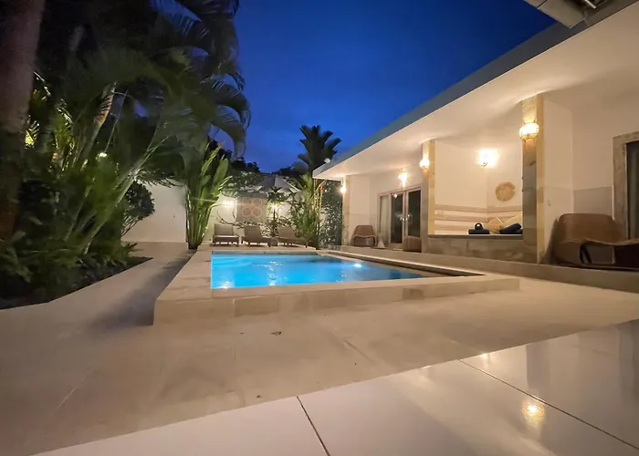 Villa: Pennylane Villa