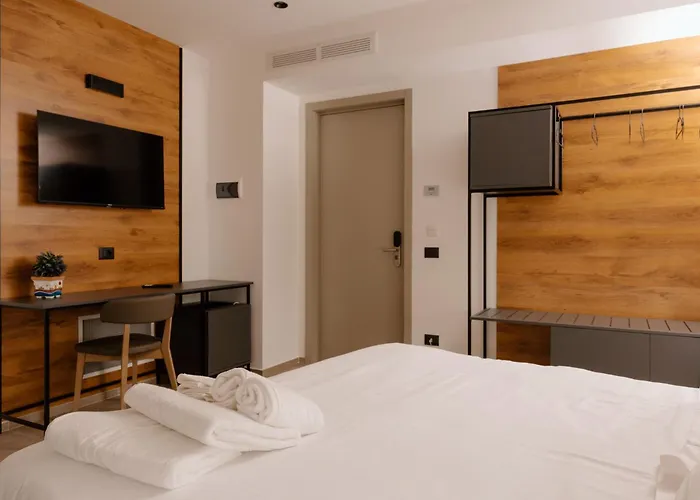 Belladonna Hotel