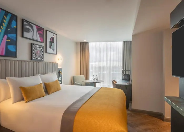 Airport Hotel: Maldron Hotel Shoreditch London