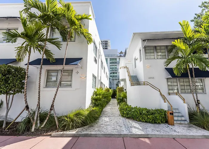 Oceanside &Suites
