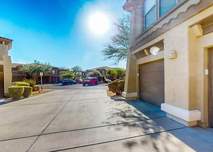 Vacation rental: Grayhawk Condo