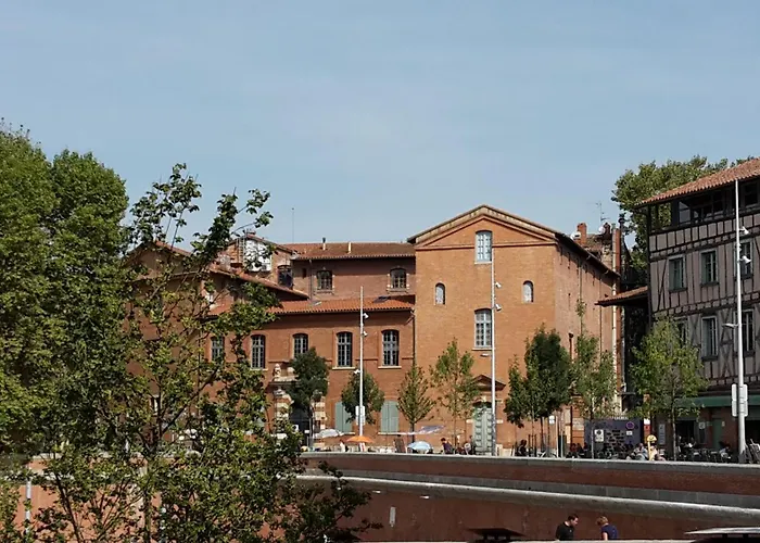 Hôtel de l'aéroport: Hôtel Restaurant d'Occitanie