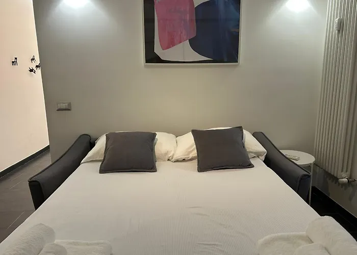 Nomentana White Apartments