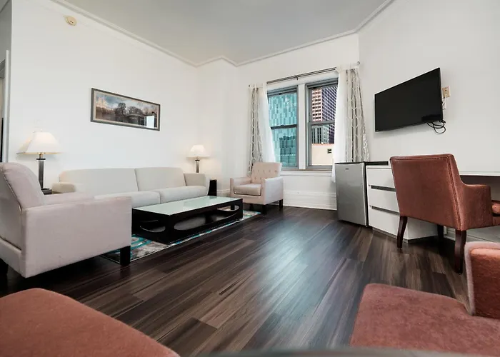 Hotel suites Congress Plaza Chicago