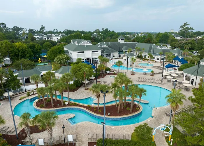 Hotel with pool: Sheraton Broadway Resort Villas