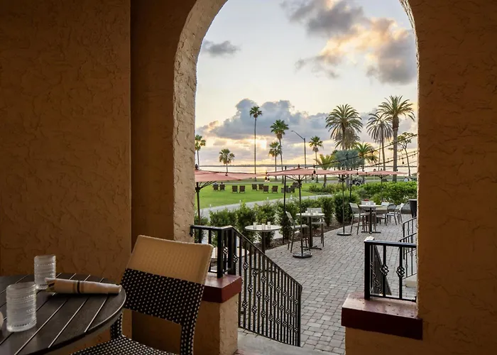Resort: Fenway Hotel, Autograph Collection