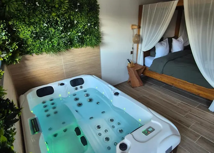 Le Cocoon - Jacuzzi, Sauna et Piscine privée