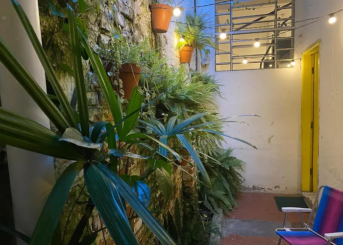 Kambô Guest House - Qᴜᴀʀᴛᴏs ᴘʀɪᴠᴀᴛɪᴠᴏs ᴀᴏ ʟᴀᴅᴏ ᴅᴏ ᴍᴇᴛʀᴏ̂ ᴠɪʟᴀ Mᴀʀɪᴀɴᴀ ᴇ Aɴᴀ Rᴏsᴀ! Sᴇᴜ ᴄᴀɴᴛɪɴʜᴏ ᴇᴍ SP