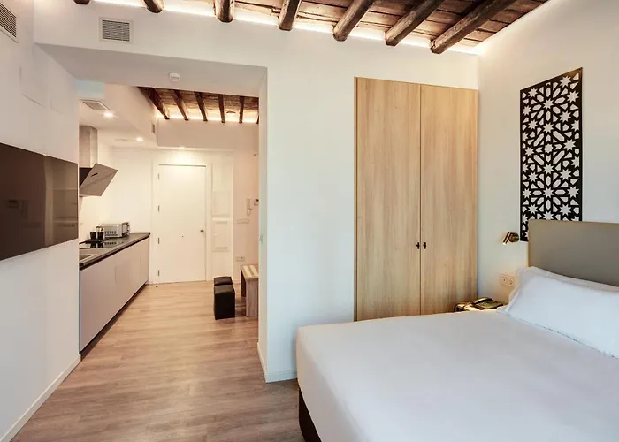  Sercotel Granada Suites