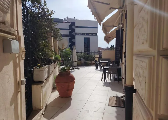 Vacation rental: Domus Aurea B&B And Suites