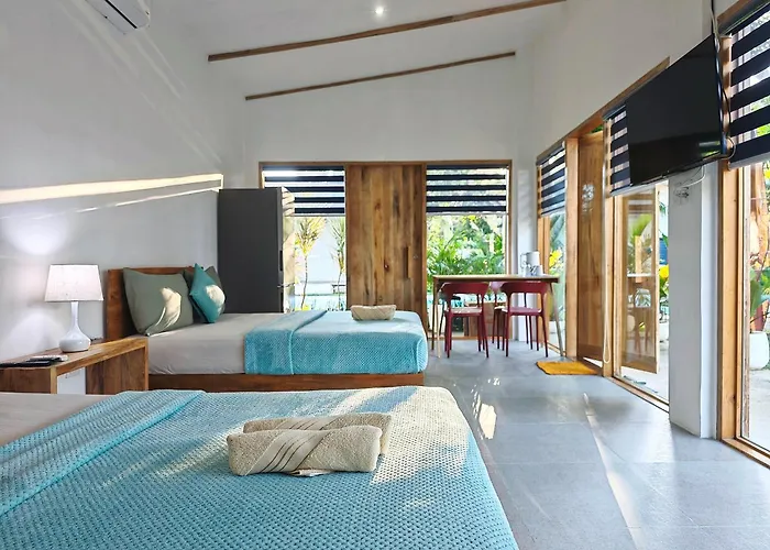 Family Hotel: Island World Panglao
