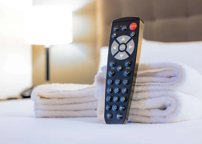 Drury Inn & Suites Louisville East