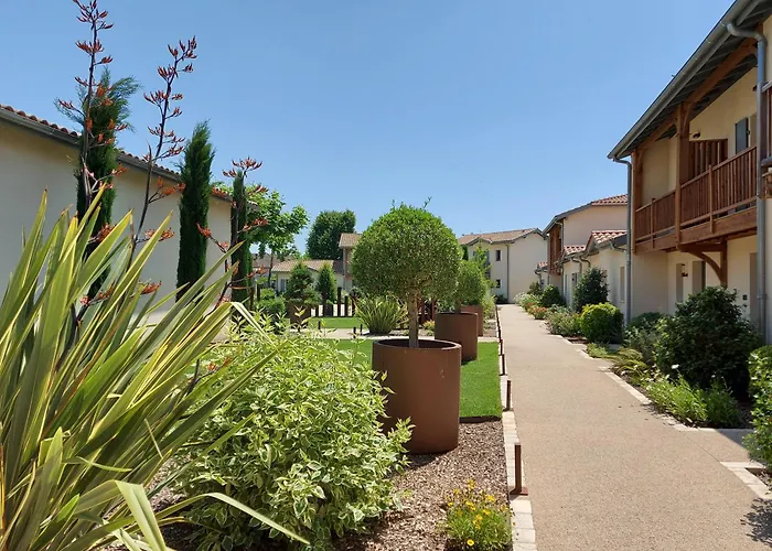 Clos Castel Villas Spa