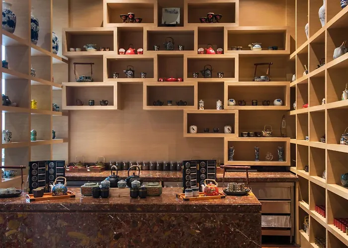 Luxury hotel only: Hyatt Regency Lucknow Gomti Nagar