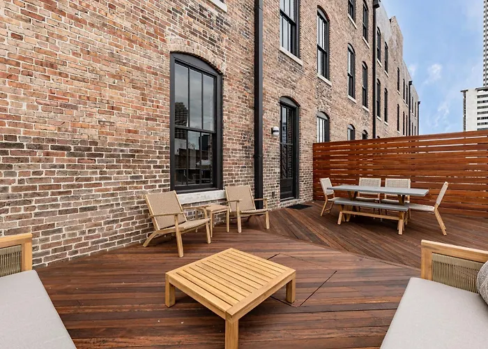 Apart hotel: 888 Baronne