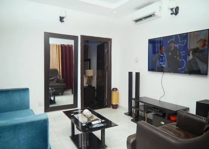 Vhs Vinchee Suites