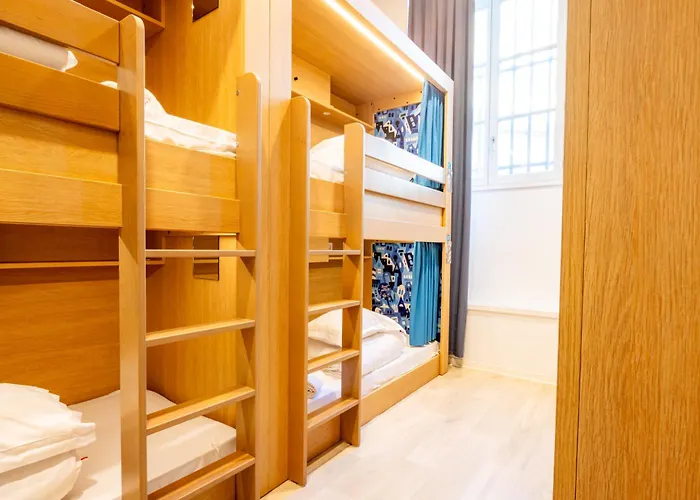 The People - Marseille