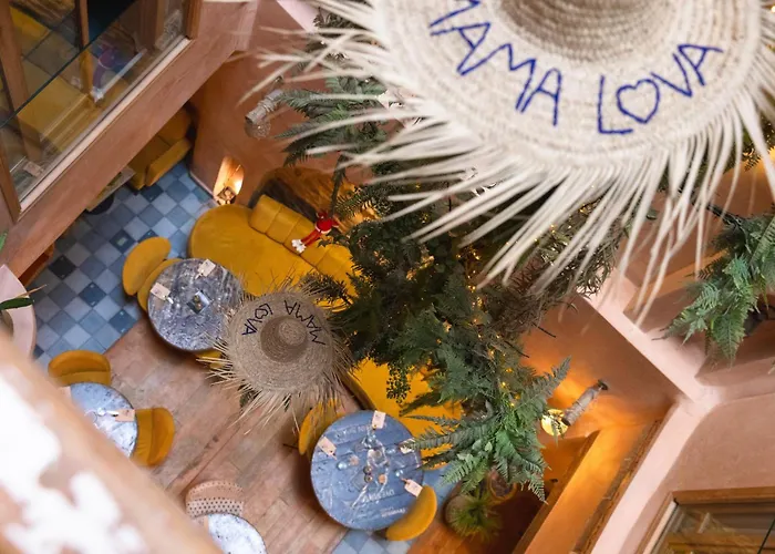 Hôtel pour familles: Mama Lova Hôtel, Riad, Restaurant&Spa