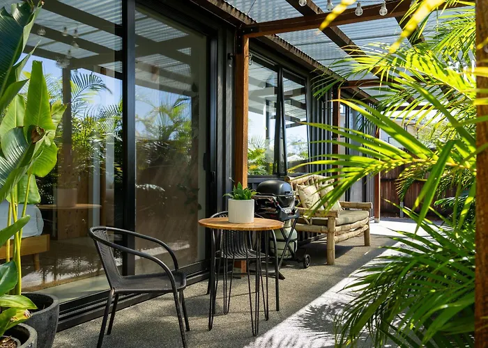 Treeside Studio I Private Properties