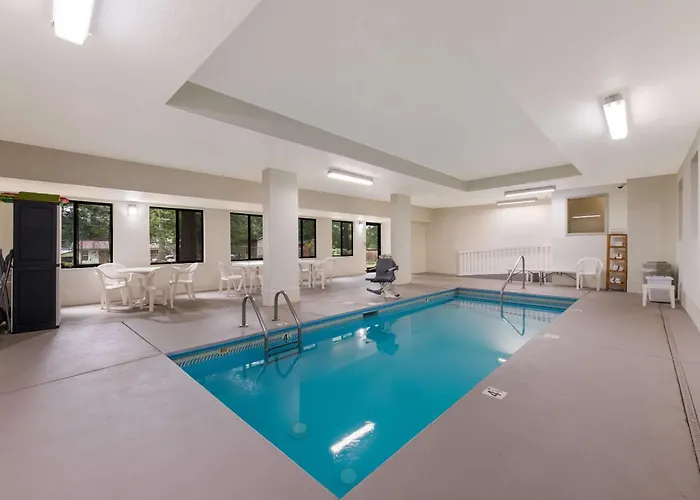 B&B only: Sleep Inn Northlake