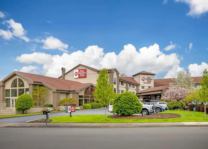 3 star hotel: Best Western Plus Mill Creek Inn