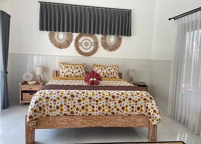 Villa: Pennylane Villa