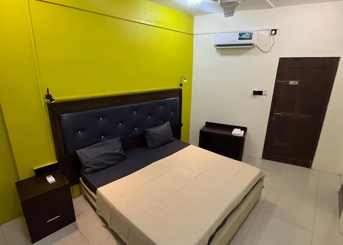 Central hotel: Metro City Hotel