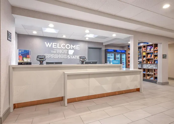 Hotel with view: Hampton Inn & Suites West Little Rock