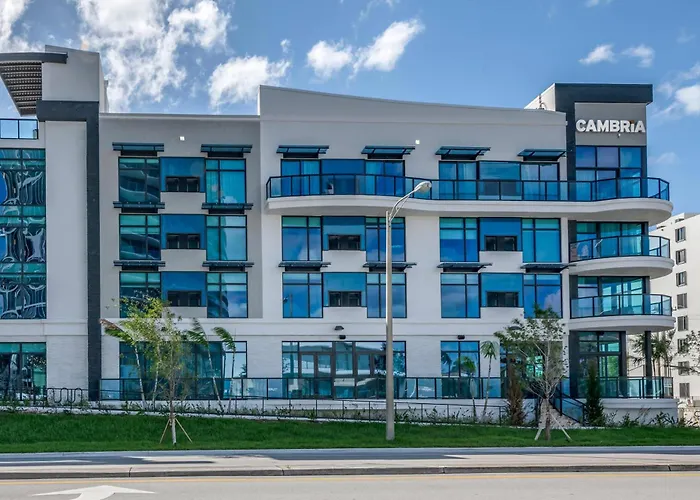 Family Hotel: Cambria Hotel Fort Lauderdale Beach