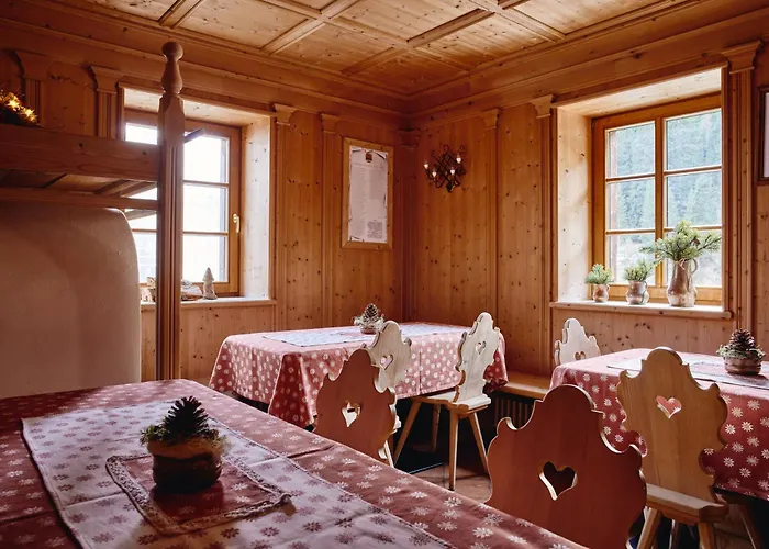  Rifugio Malga Ra Stua
