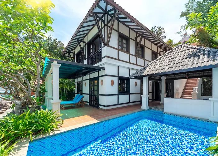 Ping pong hotels Son Tra Beach & Spa Danang