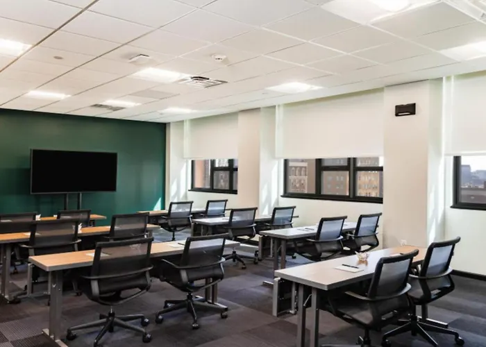 Cheap hotel: Motto By Hilton Philadelphia Rittenhouse Square