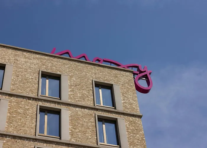 Moxy Excel
